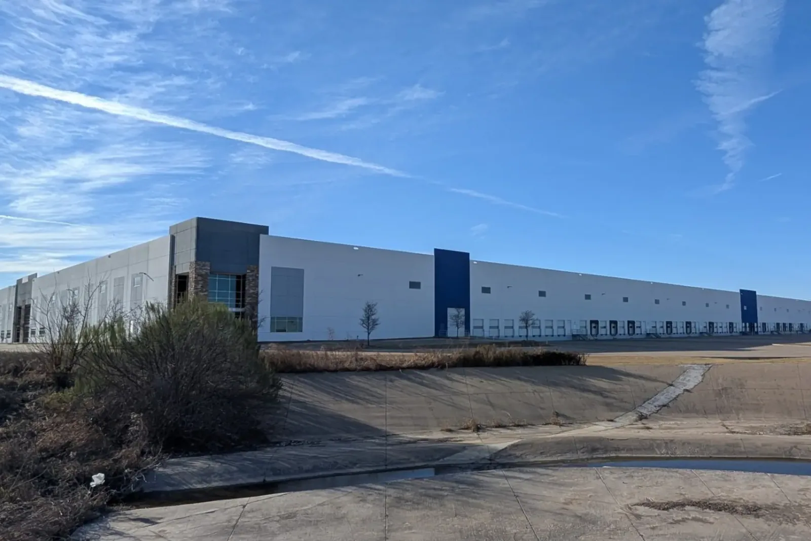 Commercial Roofing in Hutchins