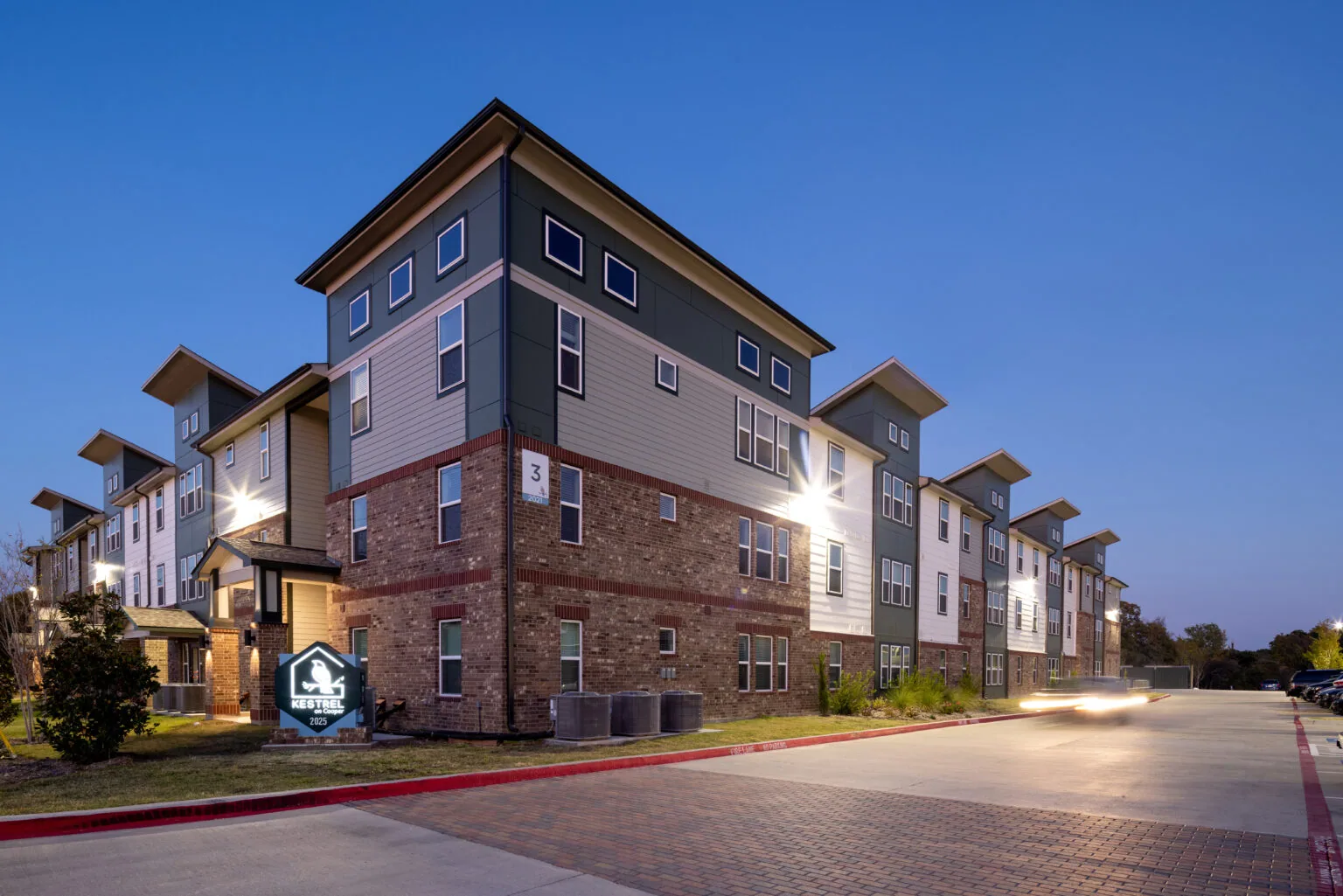 Commercial Roofing in South Cooper Street Corridor, Arlington, TX